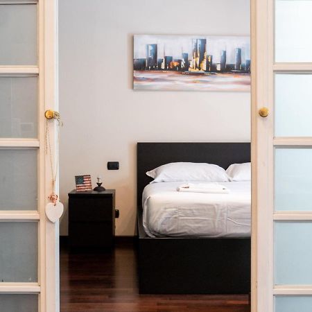 The Best Rent - Modern Duomo Apartment 밀라노 외부 사진