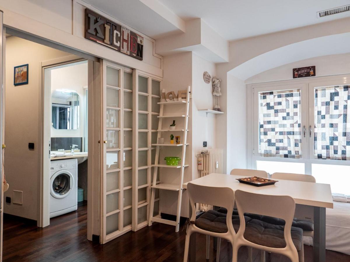 The Best Rent - Modern Duomo Apartment 밀라노 외부 사진